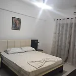 Noel Apartment